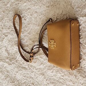 Tory Burch britten micro tiramisu